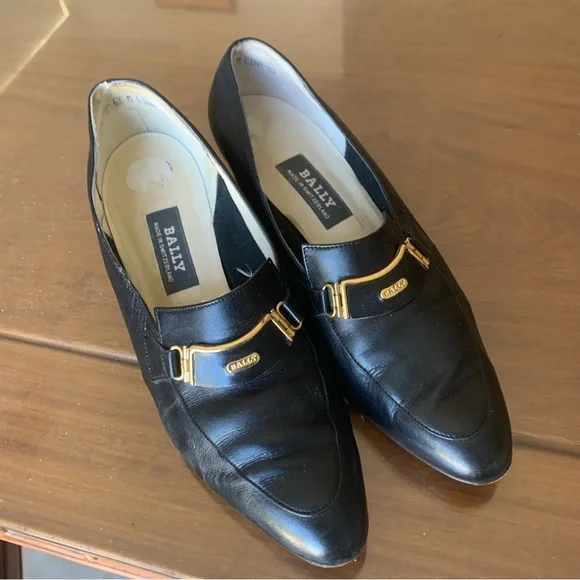 Bally | Shoes | Vintage Ballys Womens Black Loafers Pumps  display picture 1